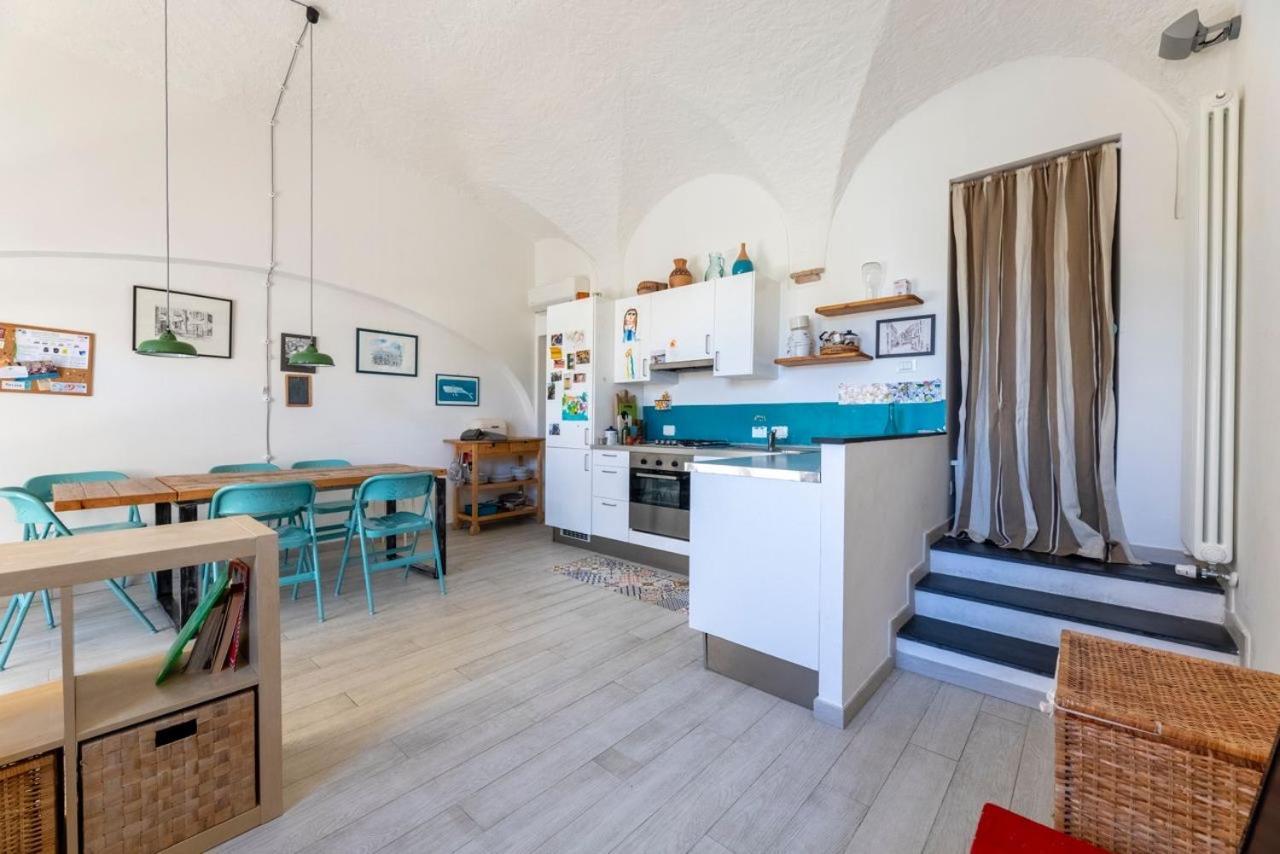 شقة Casa Nel Borgo, 20 Metri Dal Mare ألبيسولا سوبيريوري المظهر الخارجي الصورة