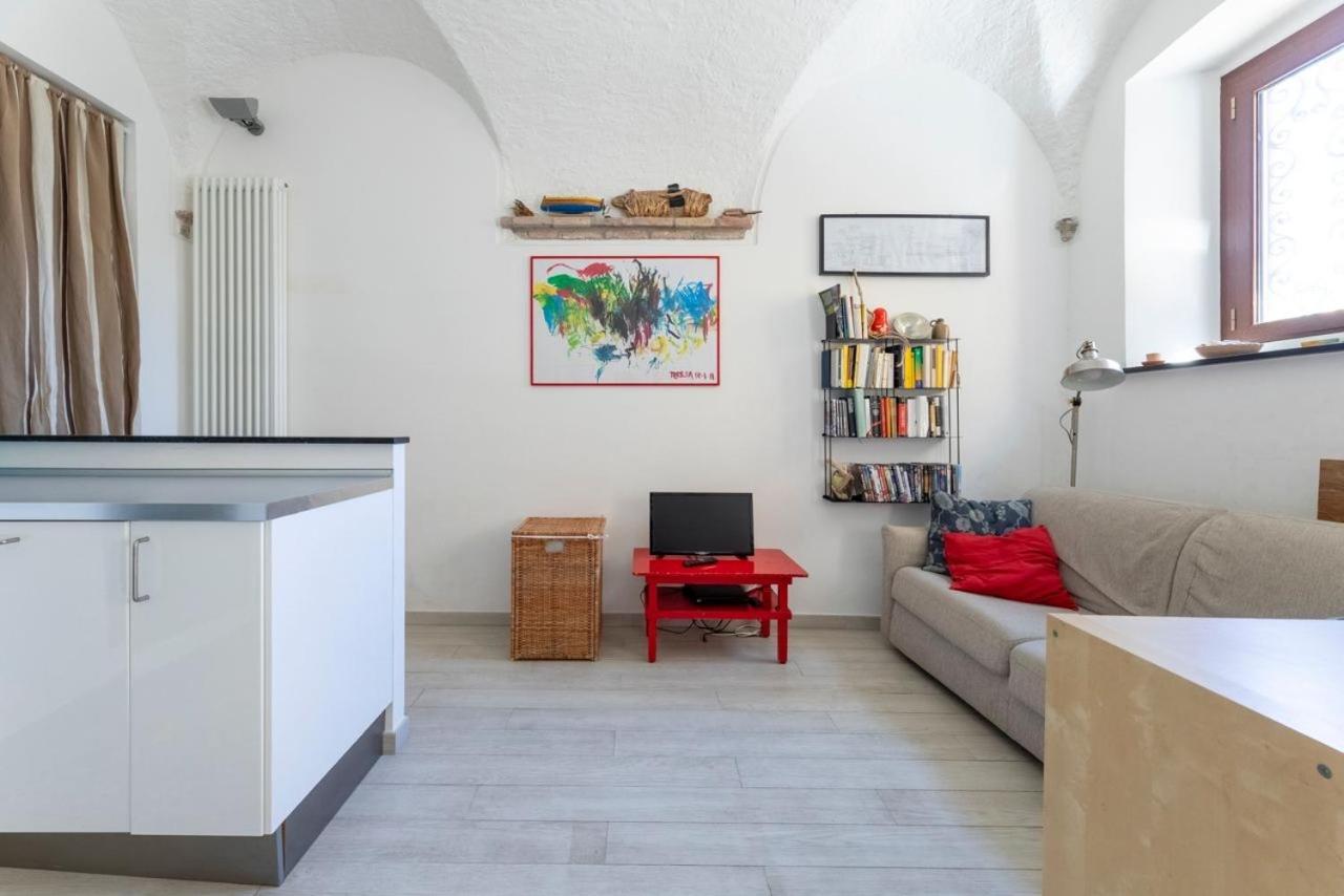 شقة Casa Nel Borgo, 20 Metri Dal Mare ألبيسولا سوبيريوري المظهر الخارجي الصورة